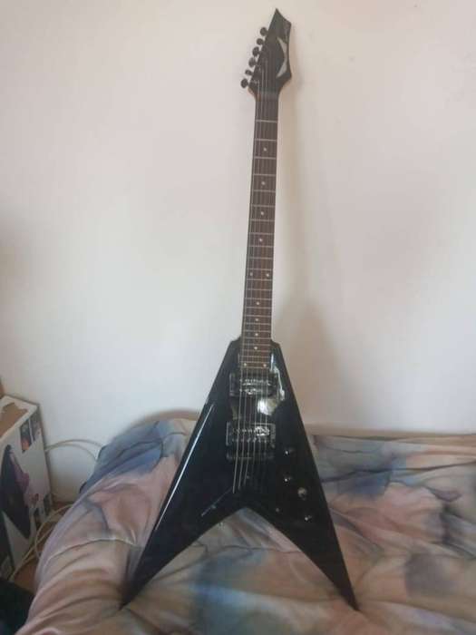 Dean VMNTX- Dave Mustain Flying V signature series black Electric Guitar