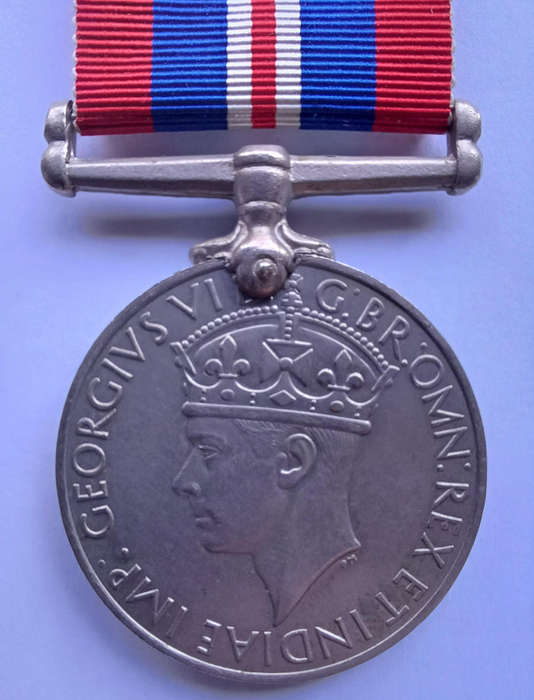 WW2 War Medal & Ribbon (Full Size)