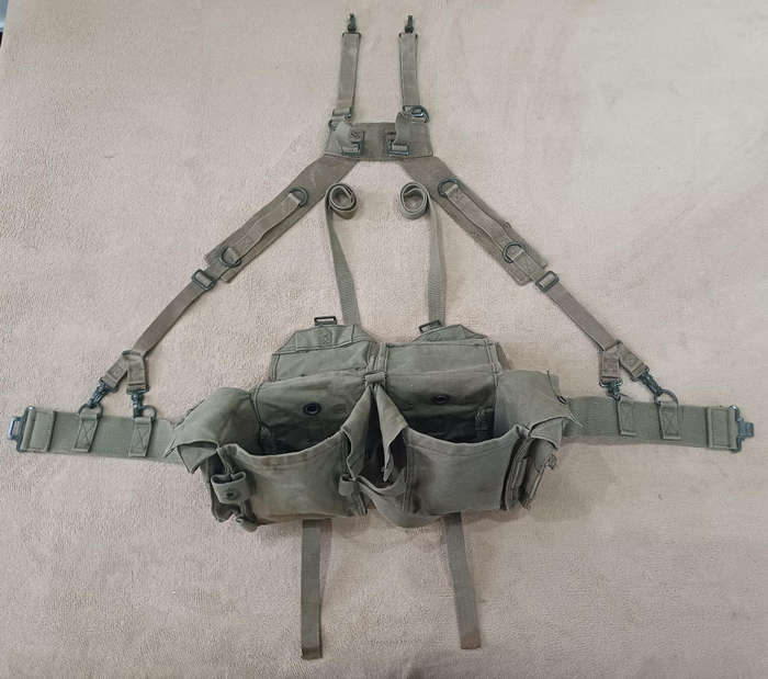 SADF Pattern 73 Kidney Belt & Yoke Webbing (Excellent Condition)!