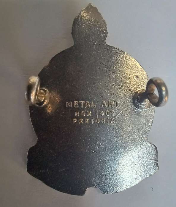 VOORTREKKER BERET / CAP BADGE (PINS INTACT)