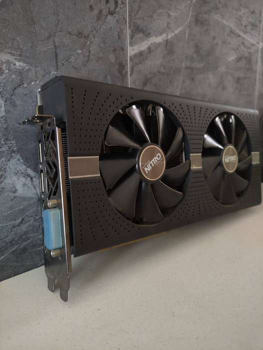  SAPPHIRE RX 580 4GB NITRO+  DOMINATE 1080P GAMING 