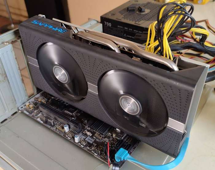  SAPPHIRE RX 580 4GB NITRO+  DOMINATE 1080P GAMING 