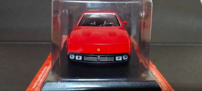 Ferrari 365 GTC/4 Model Car