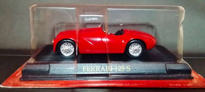 Ferrari 125 S  Model Car