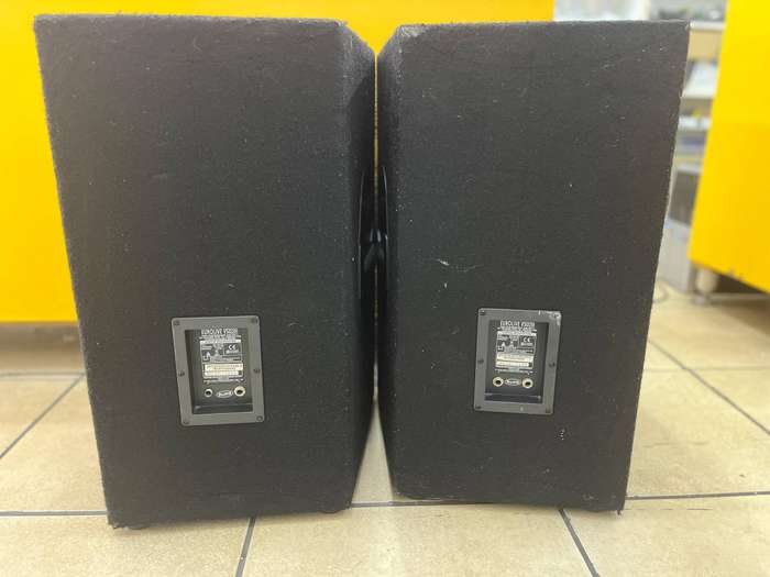 BEHRINGER EUROLIVE VS1220  600-WATT 12 INCH  PASSIVE SPEAKER