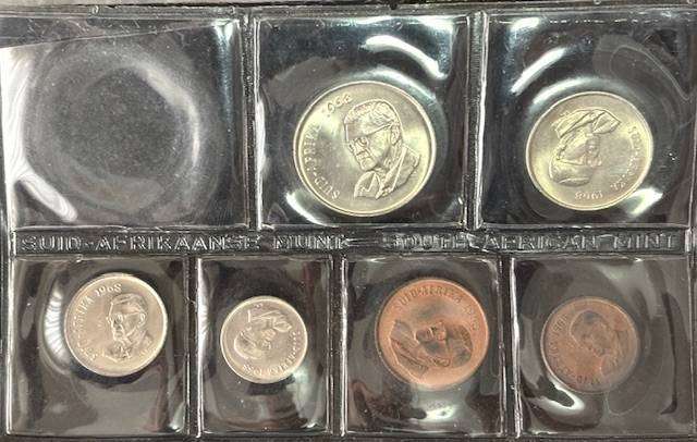 South African 1968 and 1974 partial Uncirculated mint sets without R1
