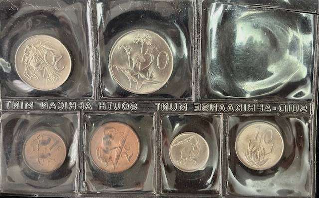 South African 1968 and 1974 partial Uncirculated mint sets without R1