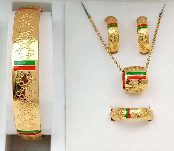 High Quality Four-piece Set Women's Jewelry Gift Accessories