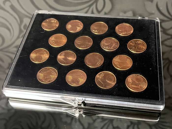 Set of 16 × 1 Euro Cent Coins in Display Case - Multiple dates  Collectors Lot