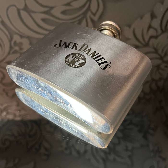 Jack Daniels Old No.7 Stainless Steel Hip Flask  4oz Vintage Collectible