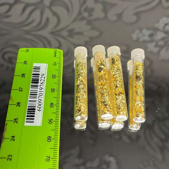4 Vials of Edible-Grade Gold Dust Flakes  Cake Decorating & Craft Use