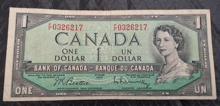 1954  Canada  1 Dollar - Elizabeth II without devil's face