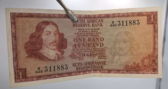 1975 South Africa 1 Rand Bank Note -T.W  de Jongh 3rd Issue -