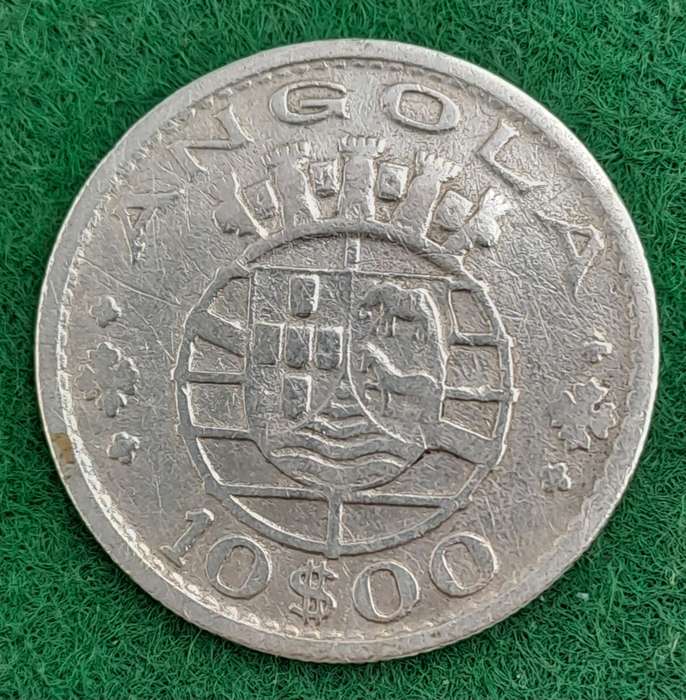 1952 Angola (Silver .720) 10 Escudos-