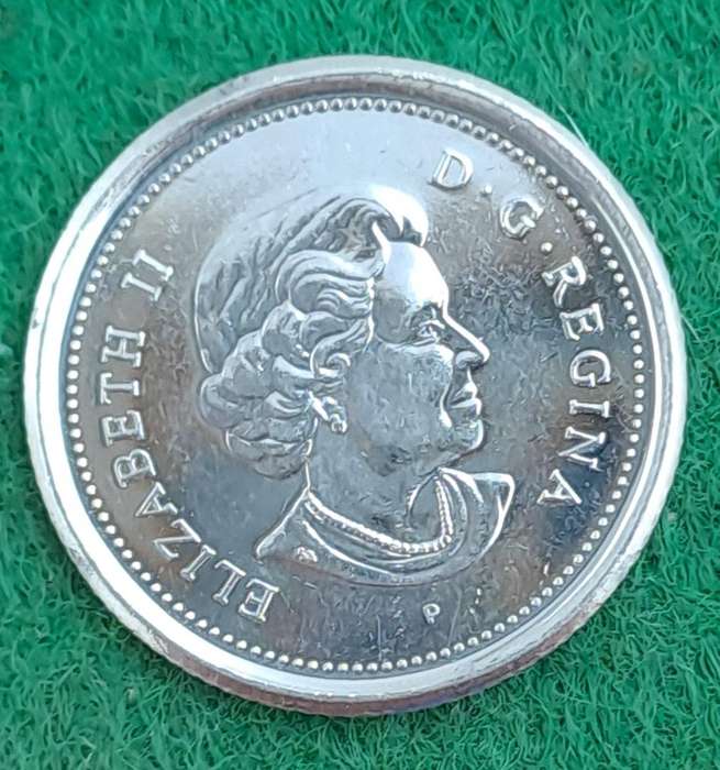 2004 Canada 10 Cents - Elizabeth II 4th Portrait