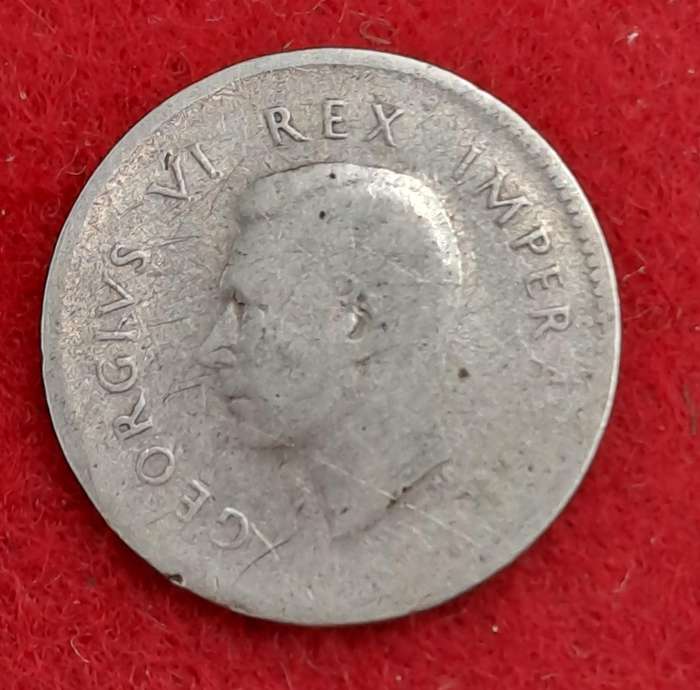 1940 South Africa  SILVER 3 Pence - George VI Rex Imperator