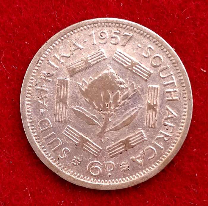 1957 South Africa .500 SILVER 6 Pence -Elizabeth II 1st portrait