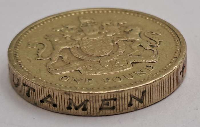 1993 United Kingdom 1 Pound - Elizabeth II 3rd portrait, Royal Arms
