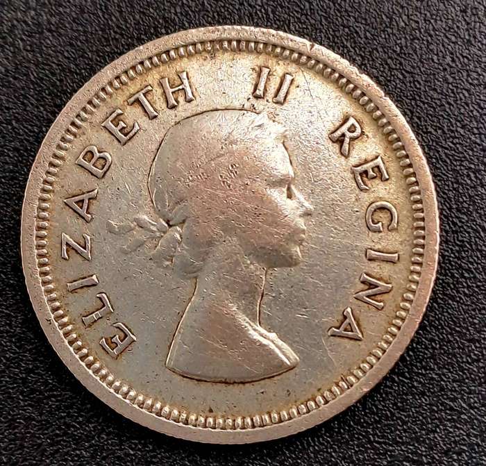 1957 South Africa Union Silver 1 Shilling - Elizabeth II 1st portrait