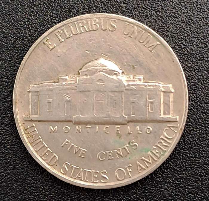1962 United States of America 5 Cents "Jefferson Nickel" 1st portrait