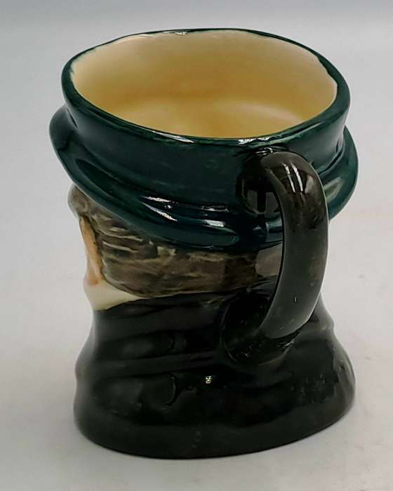 Small Vintage Royal Doulton Mr Pickwick Character Mug /Toby Jug