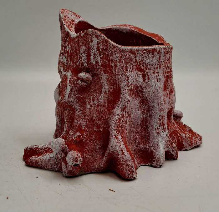 Small Tree Stump Face Molded Cement Flower Pot suitable for succulents (size in Photo)