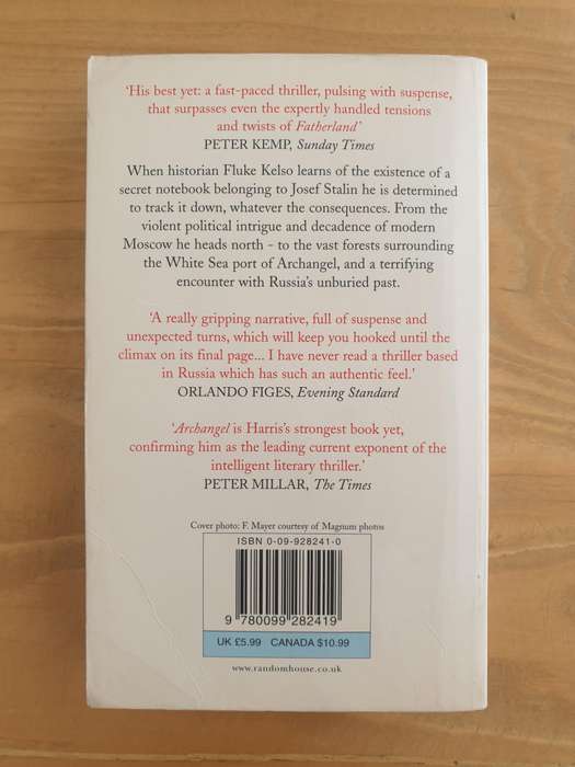 Robert Harris : "Archangel"