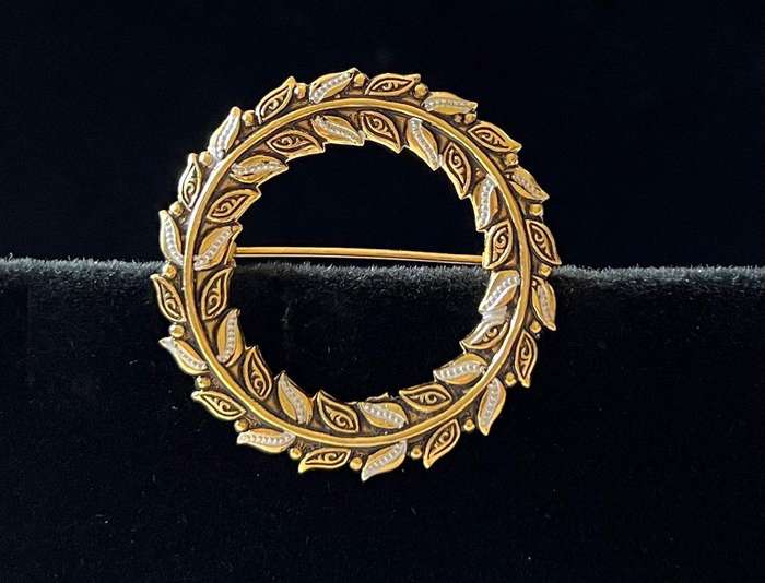 c1960s Vintage Gold Tone & Silver Tone Damascene LAUREL WREATH Brooch * Made in SPAIN