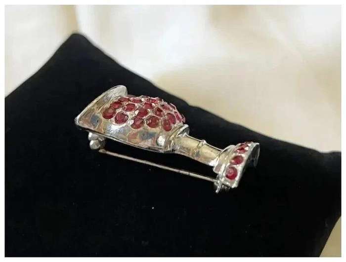 1950s Vintage Signed Silver Tone Red Rhinestones CHALICE WINE GOBLET Brooch by ORA