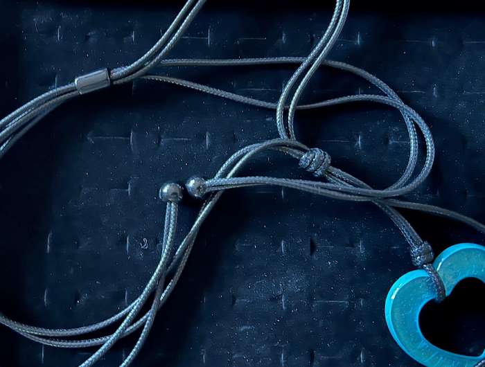 Very Long Pre-Loved Black Corn Necklace w/ Large Aqua Blue Lucite HEARTS * 100 cm