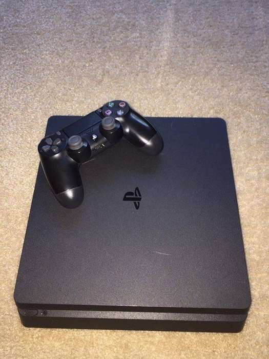 PlayStation 4 Slim 500GB