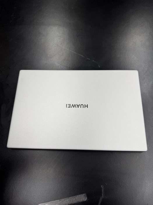 Huawei Matebook D15 | AMD Ryzen 7, 8GB Ram, 512GB SSD, FHD, Win 11