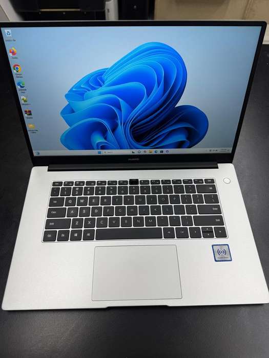 Huawei Matebook D15 | AMD Ryzen 7, 8GB Ram, 512GB SSD, FHD, Win 11