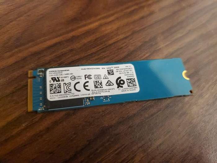 256GB BG5 GEN4 X 4 KIOXIA 112 LAYER BIC5 TLC NAND NVME SSD HEALTH 100% (COMPATIBLE PS5/LAPTOP/PC)