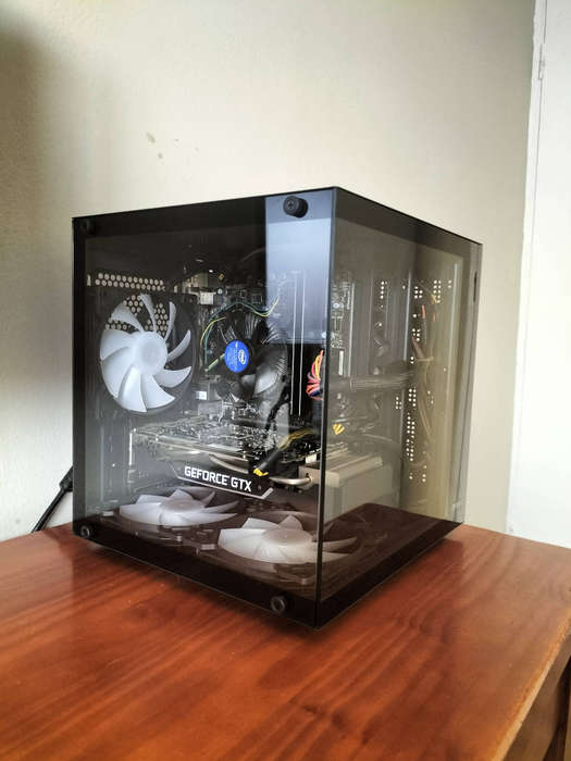 Gaming PC  i5 + GTX 1660 Ti + 16GB RAM  Clean Build, RGB Case