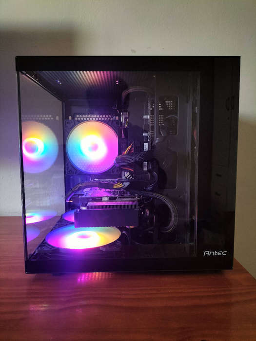 Gaming PC  i5 + GTX 1660 Ti + 16GB RAM  Clean Build, RGB Case