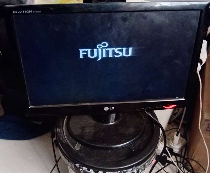 LG Flatron W1943SS Monitor