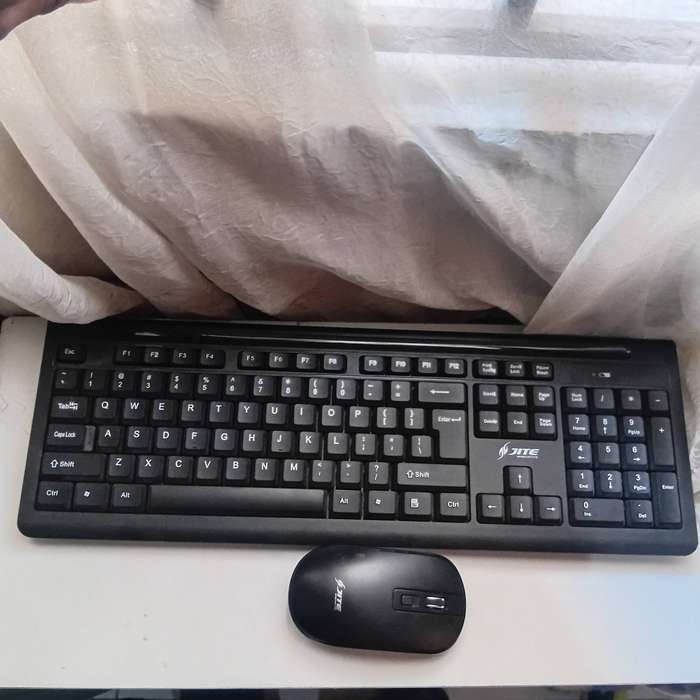 Wireless Keyboard And Mouse Combo
