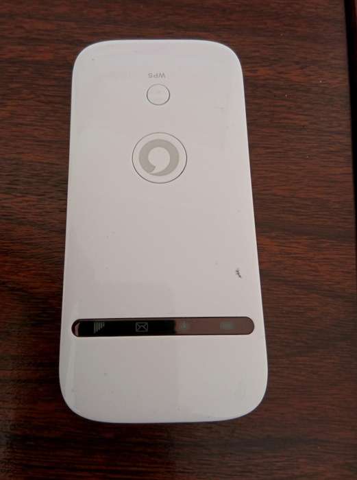 Wifi pocket router