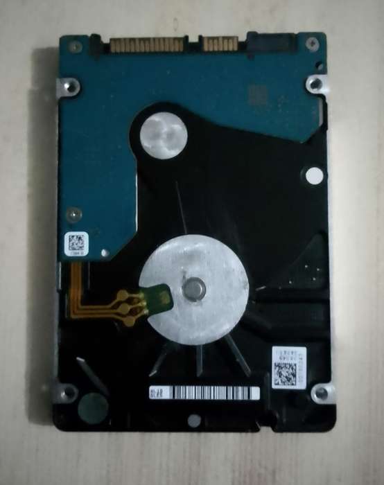 SEAGATE 1 TB Hard drive