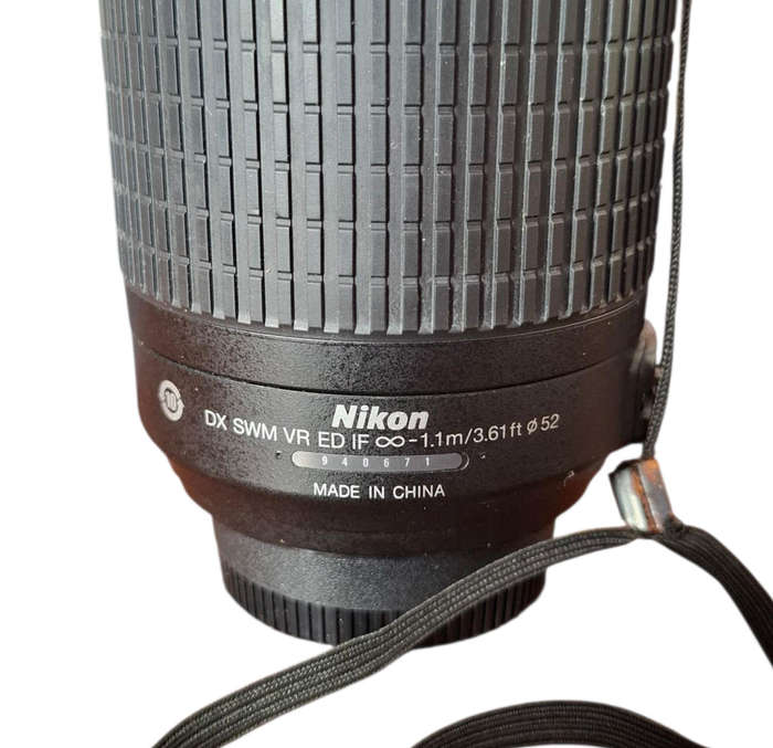 Nikon DX AF-S Nikkor 55-200mm 1:4-5.6G ED VR Lense