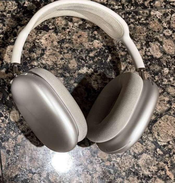 Apple AirPods Pro Max  Premium Wireless Over-Ear Headphones