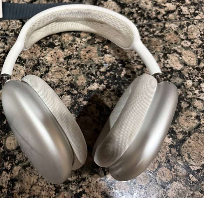 Apple AirPods Pro Max  Premium Wireless Over-Ear Headphones