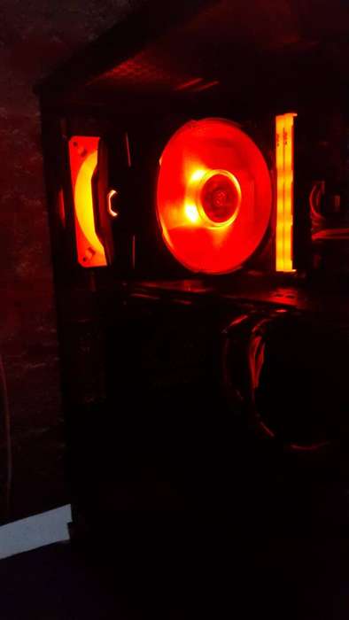 XFX SWIFT RX 6700 XT 12GB