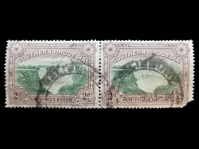 Southern Rhodesia 1931 Victoria Falls 2d Stamp  Used Pair (SG 17)