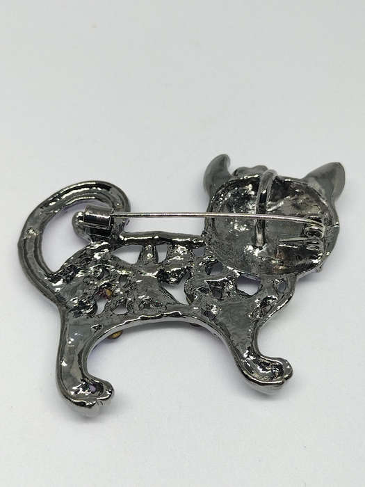 Beautiful Purple Cat Brooch and Earring Set