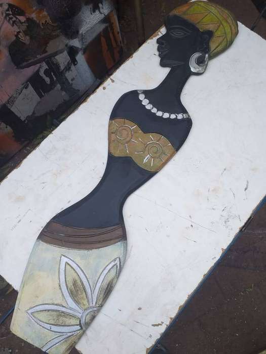 decorative african lady worker piece