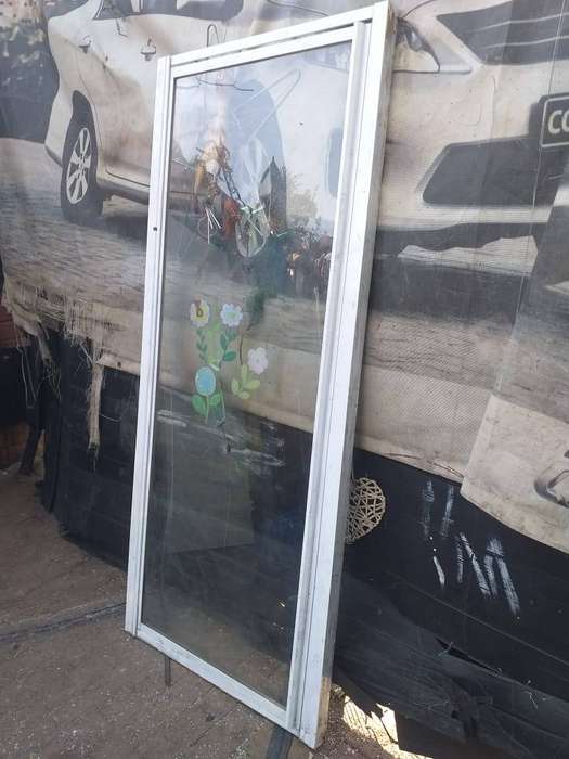 Shower door unit 1.8m high by 770mm