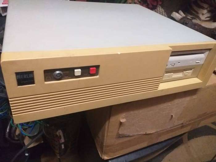 Vintage merlin computer box