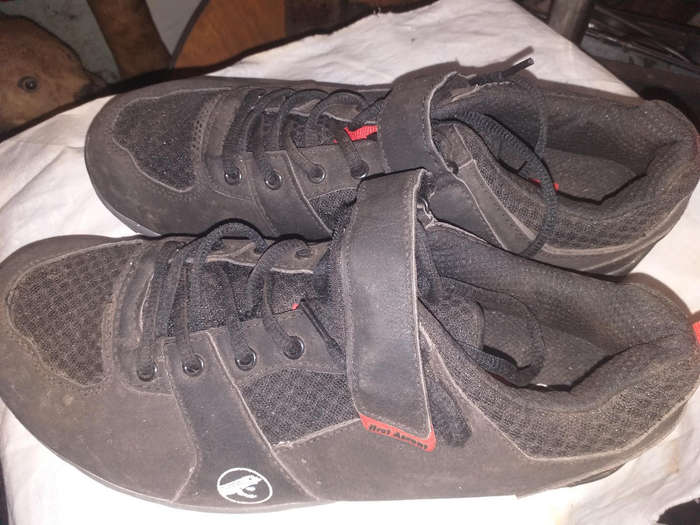 Cycling shoes